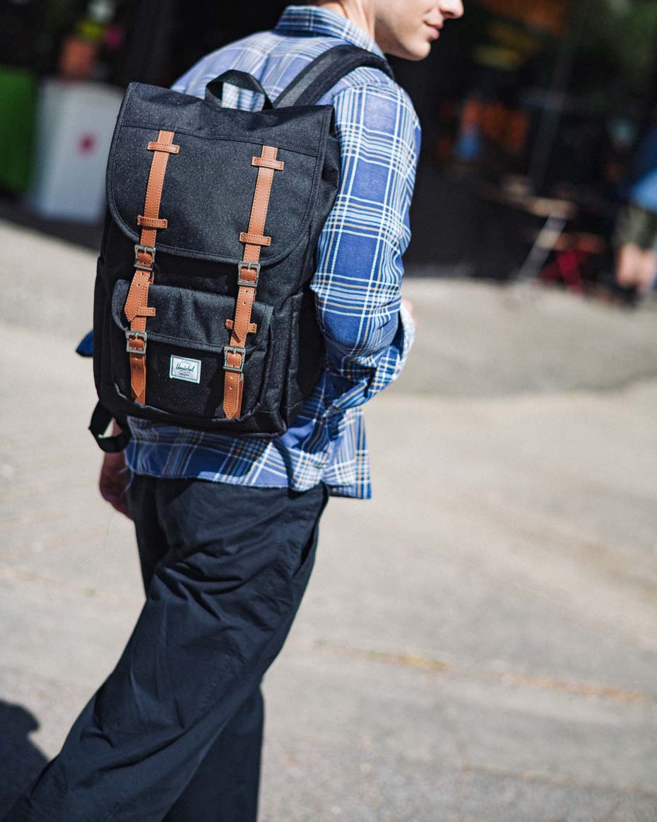 Herschel Little America Backpack Mid-Volume