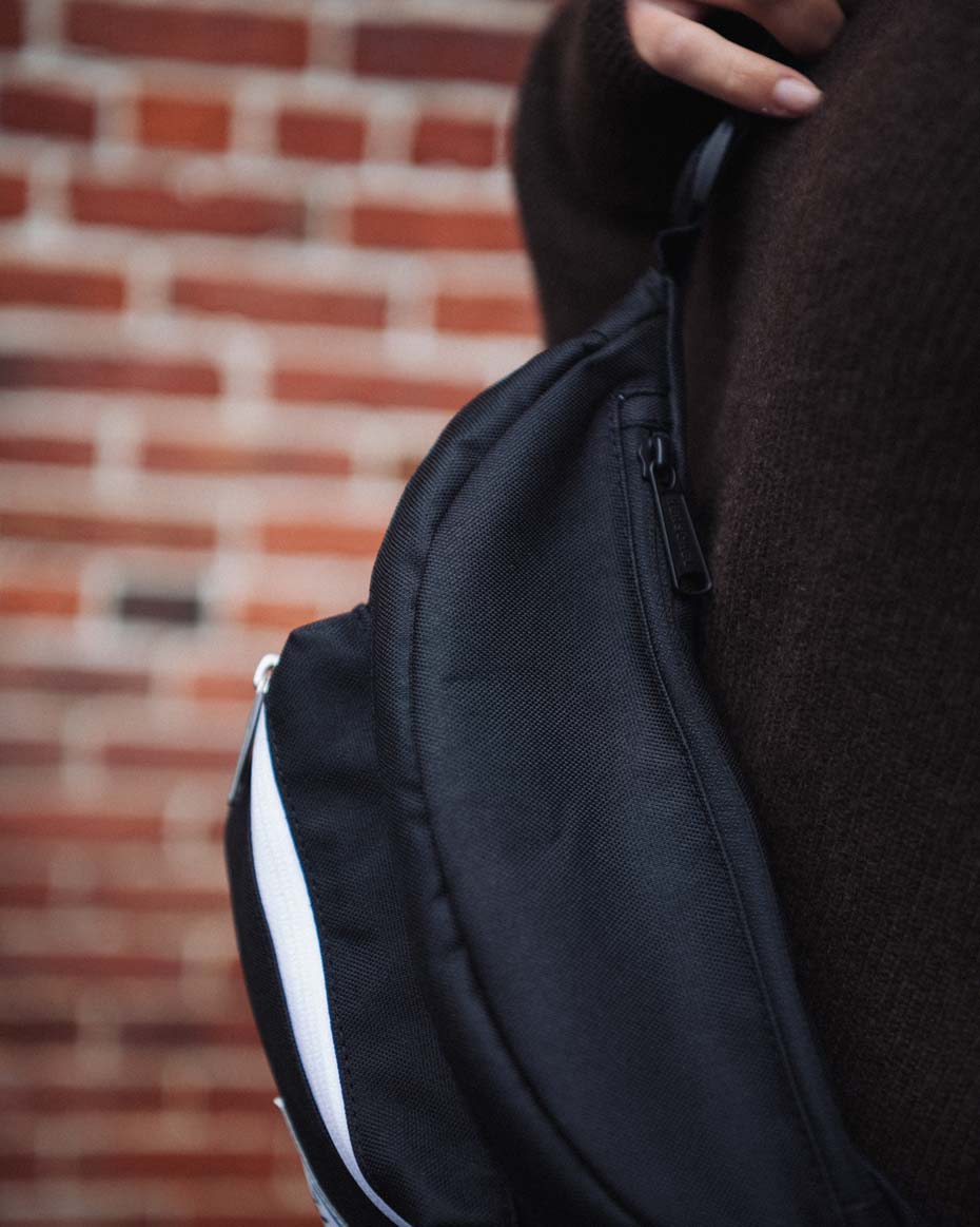 Pop Quiz Hip Pack