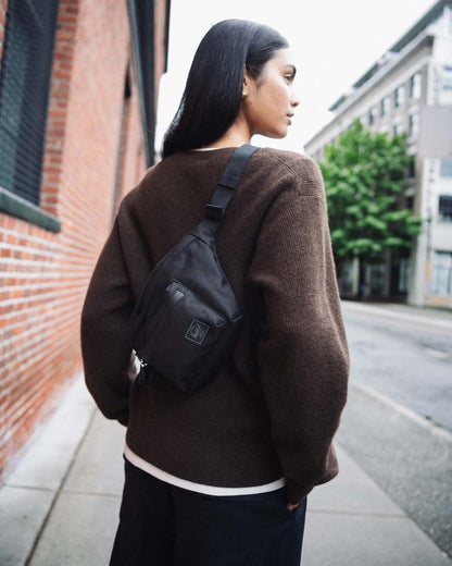 Pop Quiz Hip Pack