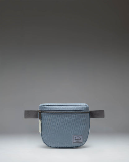 Settlement Hip Pack