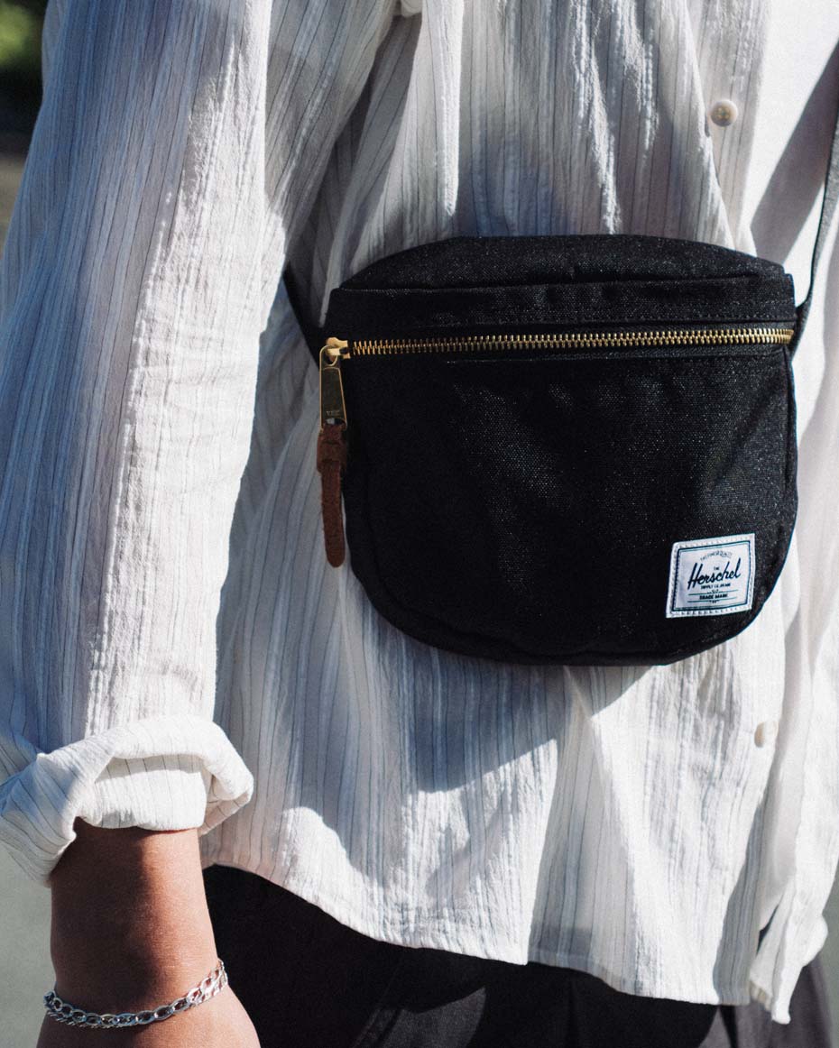 Settlement Hip Pack