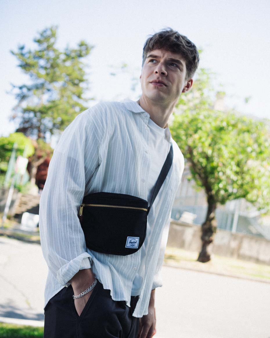 Settlement Hip Pack