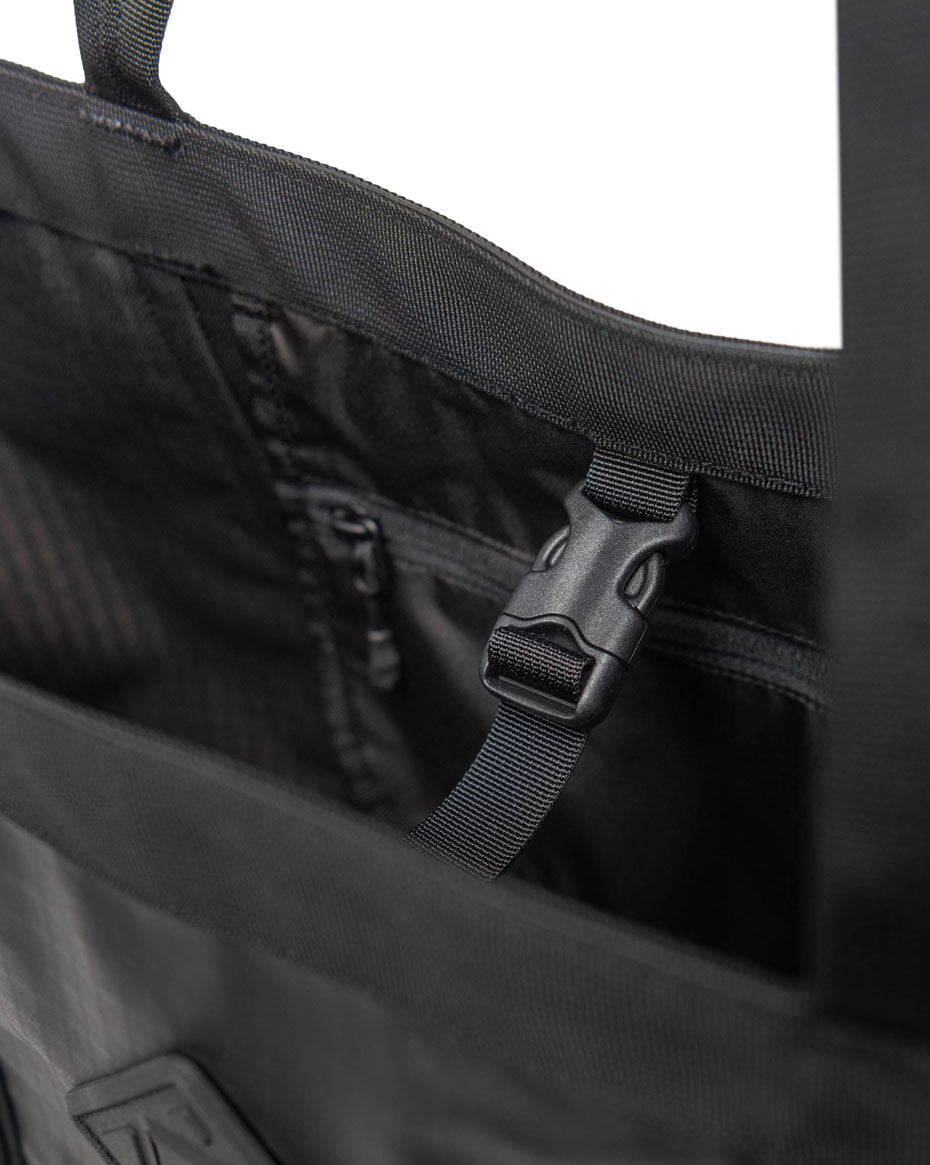 All Season Gear Tote 33L