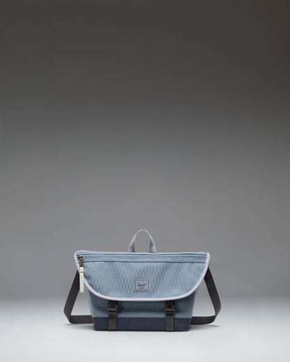 Cove Messenger Small