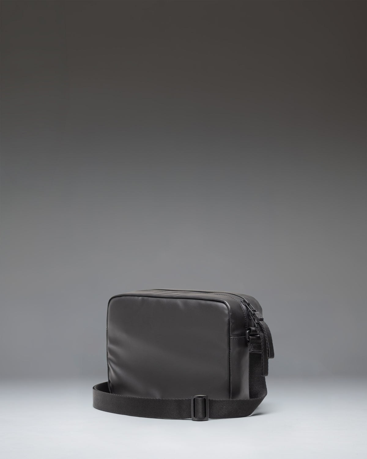 Alberni Crossbody Weather Resistant