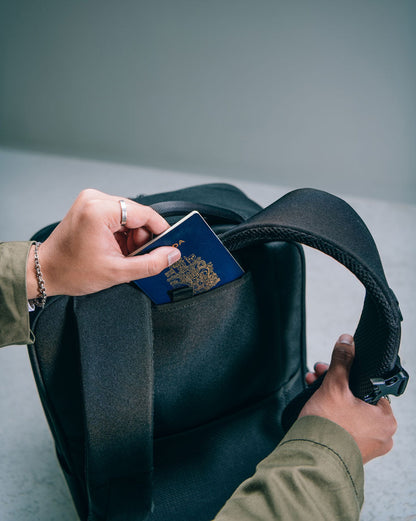 Kaslo Travel Backpack Tech
