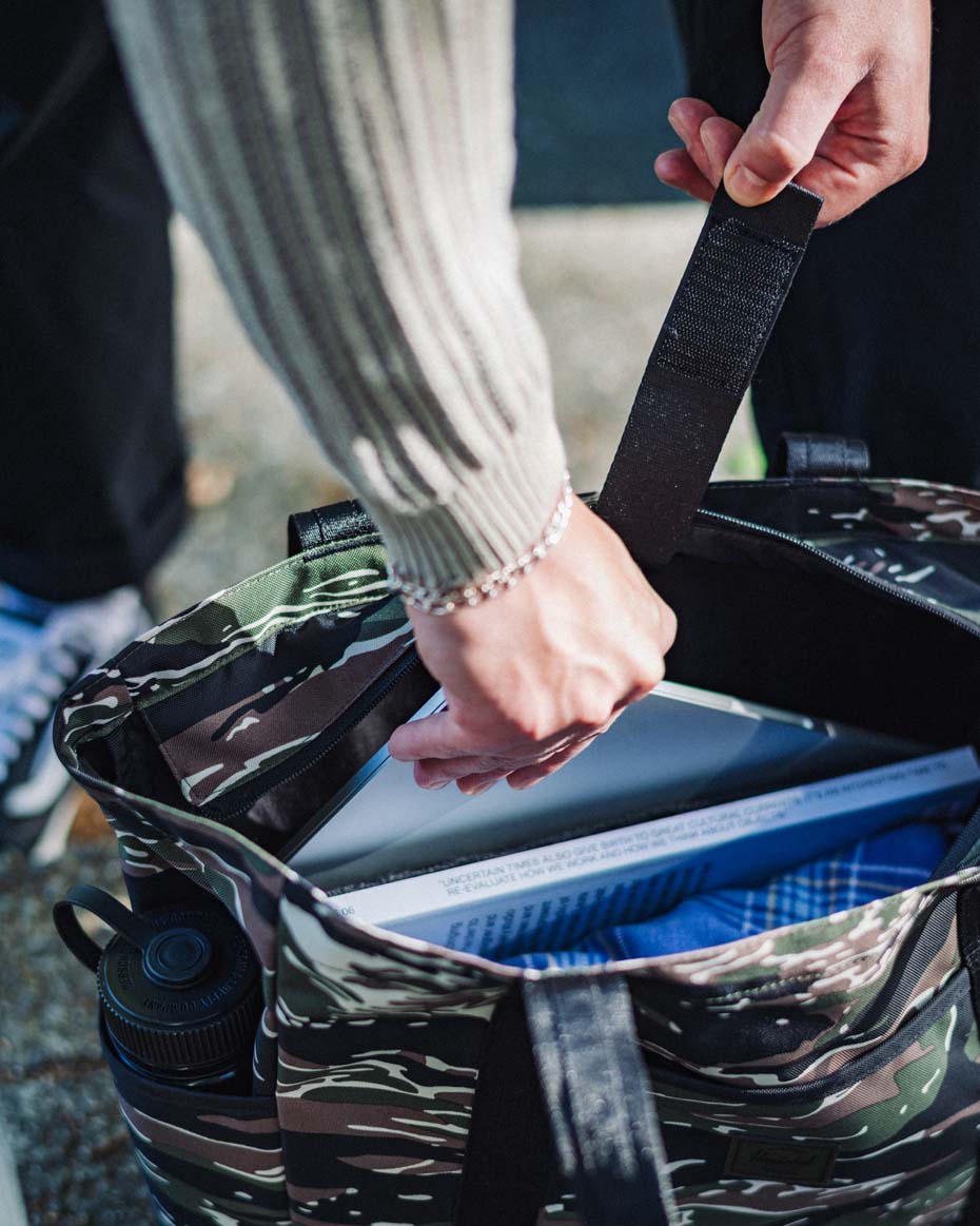 Nylon Herschel Heritage™ Tote