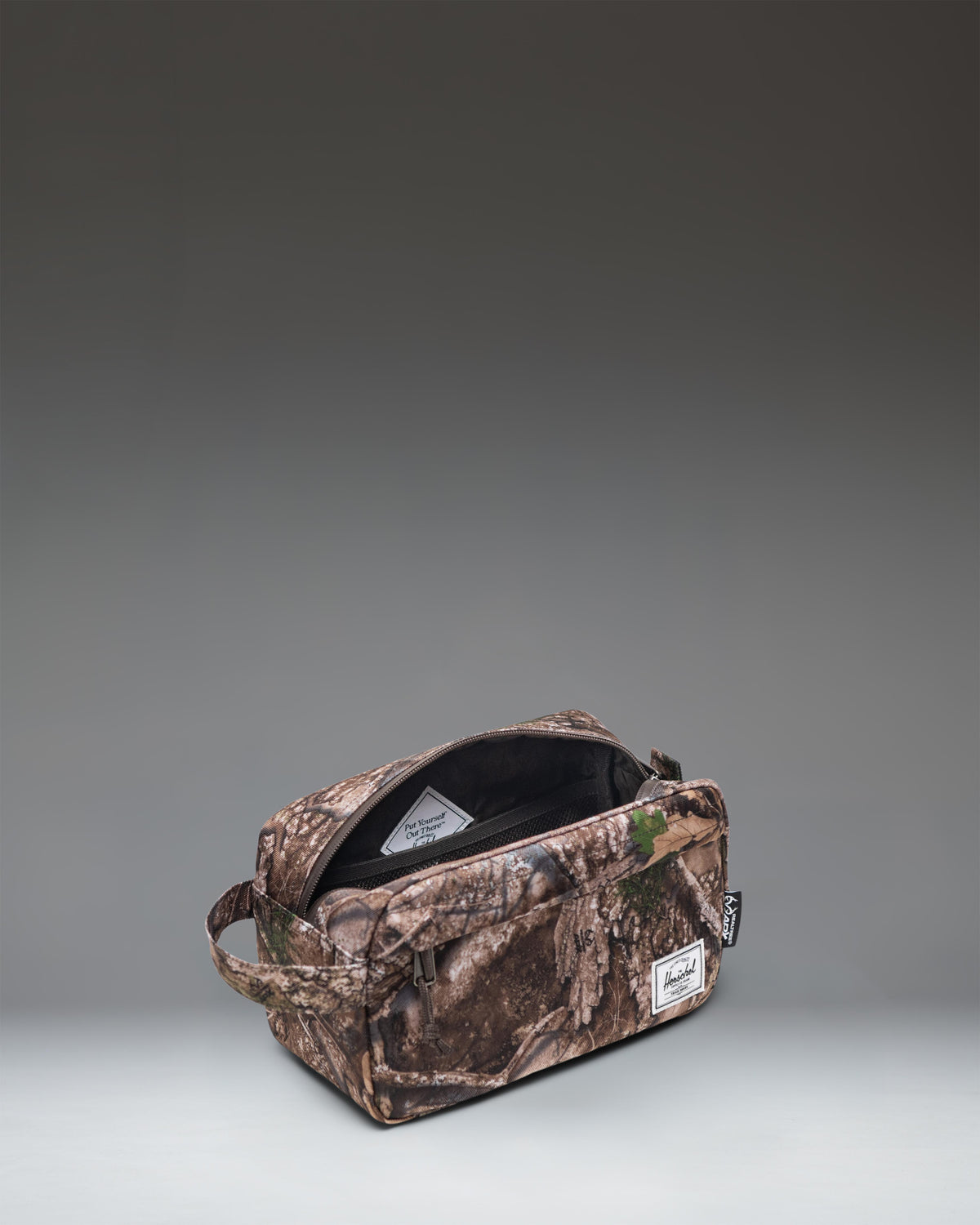 Realtree® Chapter Travel Kit