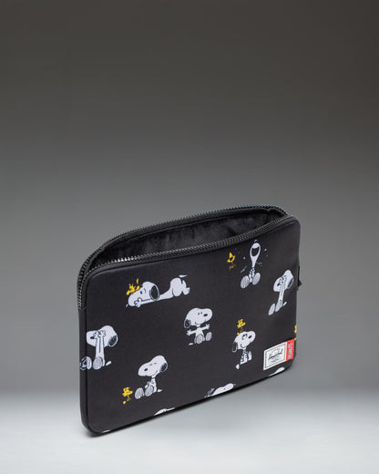Peanuts® Anchor 14 Inch Sleeve