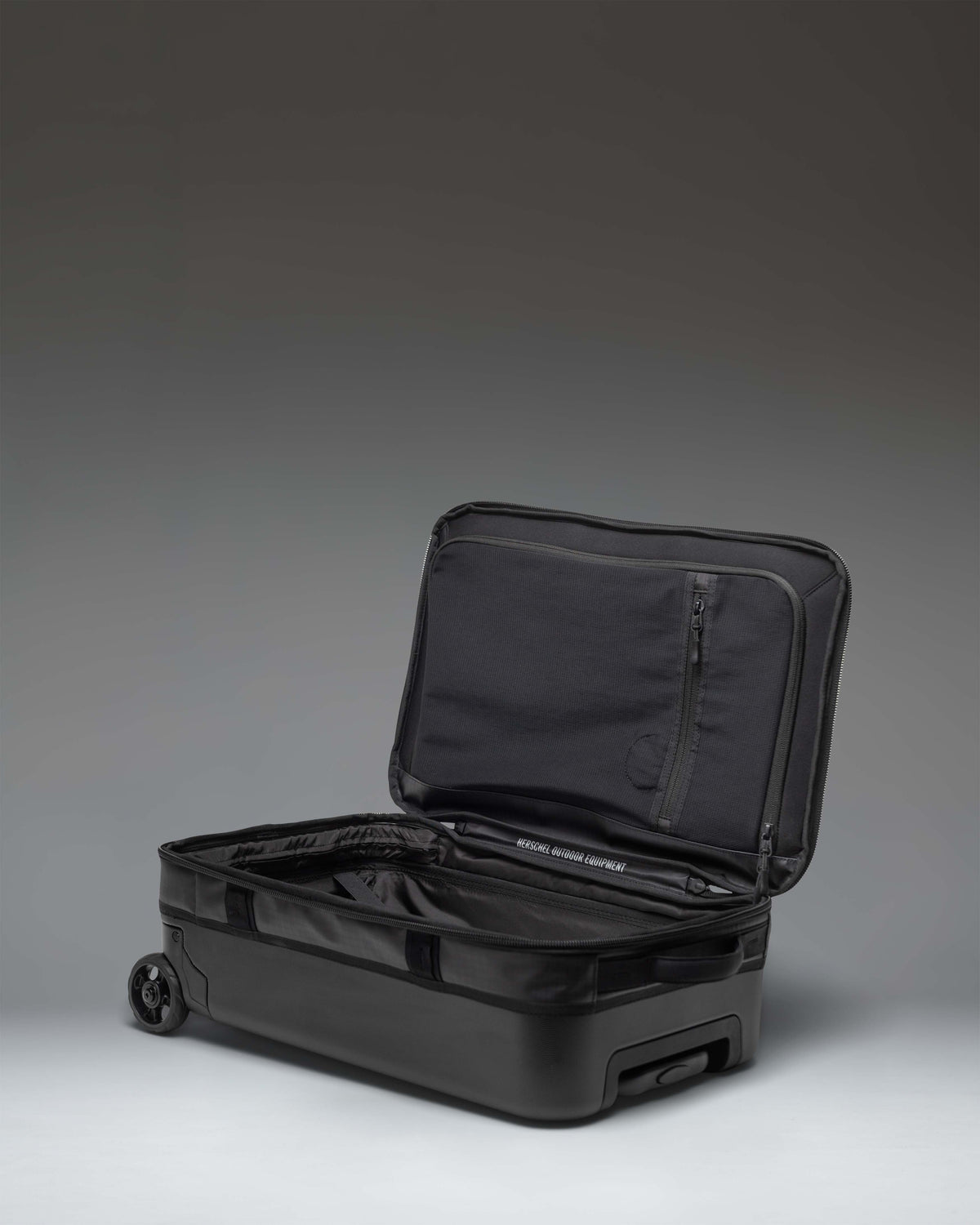 All Season Hybrid Roller Bag Large Carry On