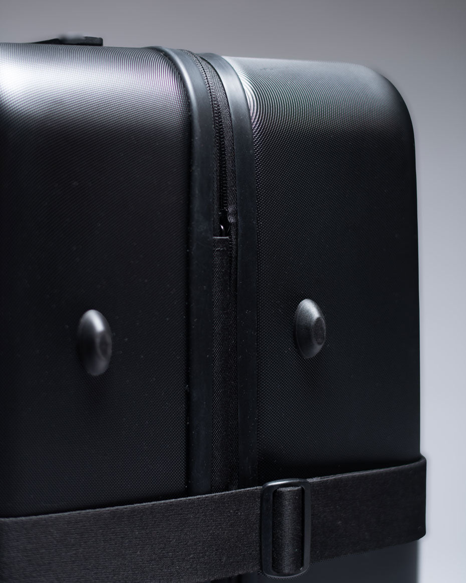 Herschel Heritage™ Hardshell Medium Luggage Exp