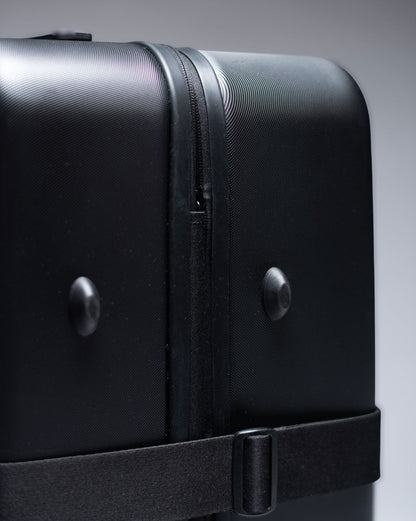 Herschel Heritage™ Hardshell Large Luggage Exp