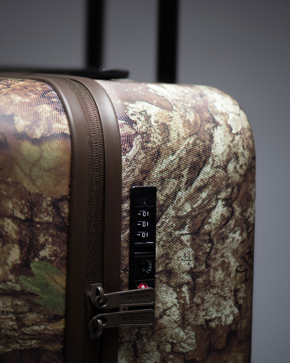 Realtree® Herschel Heritage™ Medium Luggage