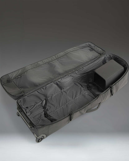 Herschel Heritage™ Golf Travel Wheelie Bag